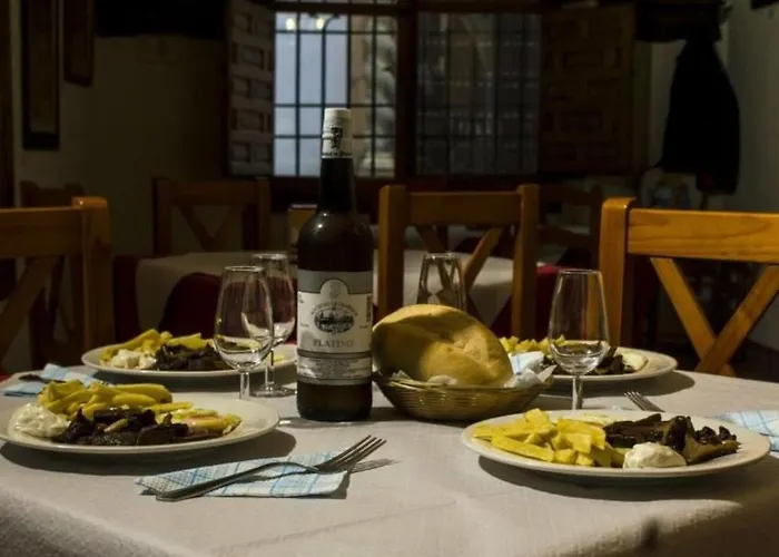 普拉特罗斯酒店